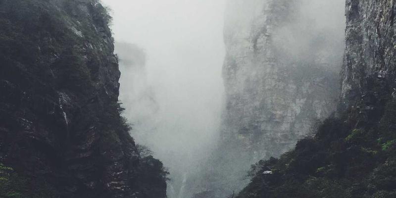 模具制造95：解析兴达模具如何以精密设计与制造引领行业新标准