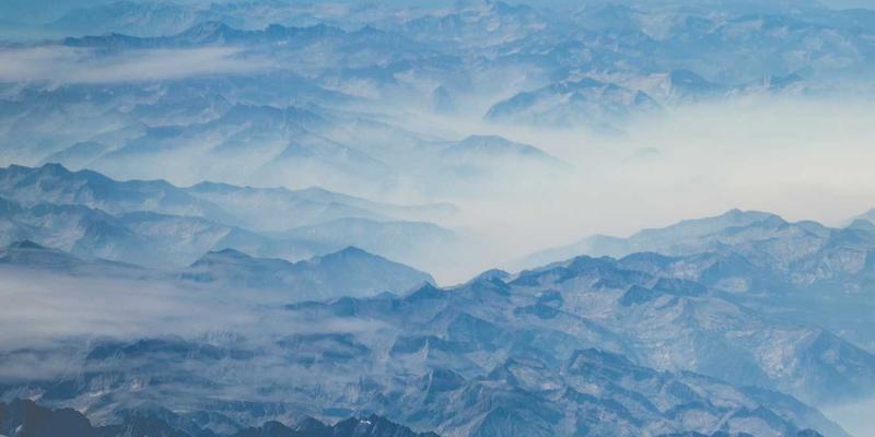 模具抛光与表面精加工工艺全解析：从VDI标准到镜面抛光的实战技巧